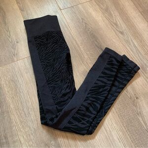 Zebra Print Seamless Ivivva Leggings
